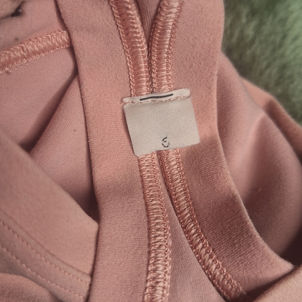Lululemon Pink Peach Tank‎ Racerback Razorback Tank - Picture 3 of 6